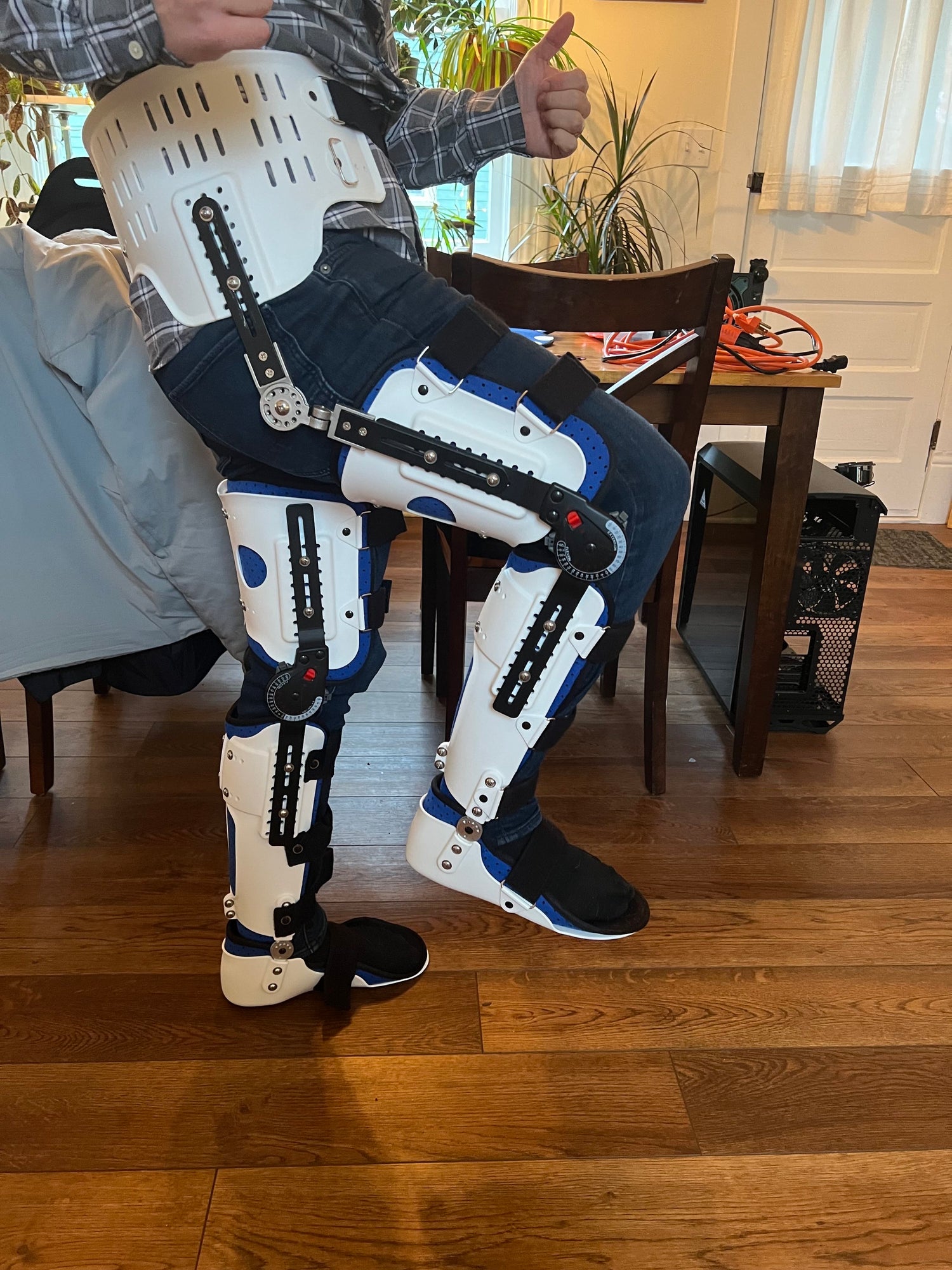 This is an image of our first prototypes for full-body tracking and resistive feedback for the lower body. Our goal was to create the most immersive experience possible for virtual reality games and experiences.